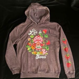Distressed Style Strawberry Shortcake "Life is Sweet" Hoodie Sweatshirt. M